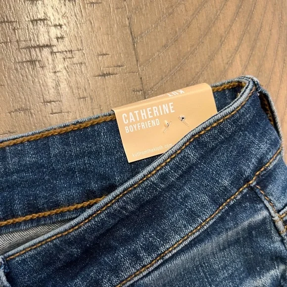 Kut From The Kloth Catherine Boyfriend Jeans - Size 16 - Picture 6 of 9